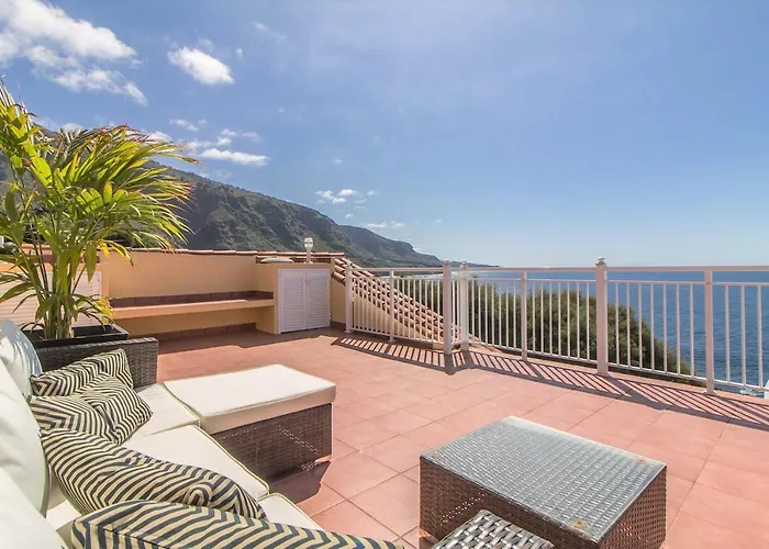 Villa In Protected Space In Front Of The Sea Los Realejos