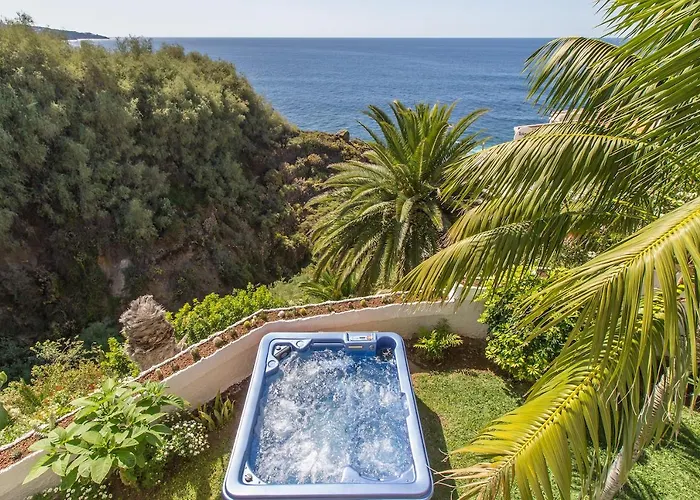 Villa In Protected Space In Front Of The Sea Los Realejos