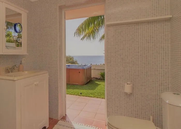 Willa In Protected Space In Front Of The Sea *