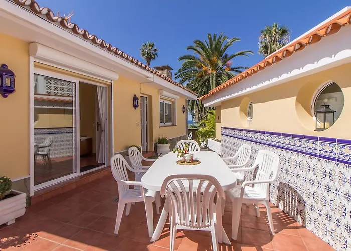 In Protected Space In Front Of The Sea Willa Los Realejos